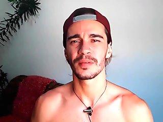 CONTO ER&Oacute_TICO GAY - FINALIZANDO - PERDENDO A VIRGINDADE COM MEU AMIGO &quot_HETERO&quot_ - ENVIADO POR MACHO AFIM- NARRA&Ccedil_&Atilde_O: JUAN CALABARES