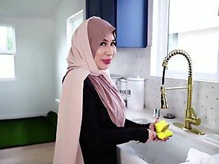 HijabiTeen- Arab hijab girlfriend Tokyo Lynn wanted a no nut November but it didnt work