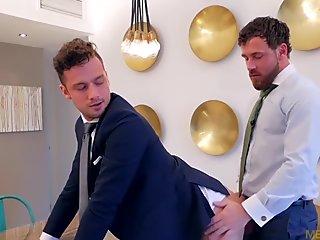 Making It Big: The Roommate - KinkMen