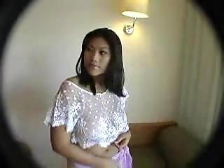 Asian with big boobs sex on strange cam..RDL